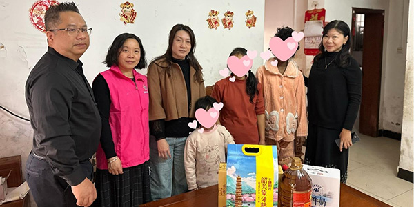 年味濃婦聯(lián)情更濃暖心慰問愛滿花都