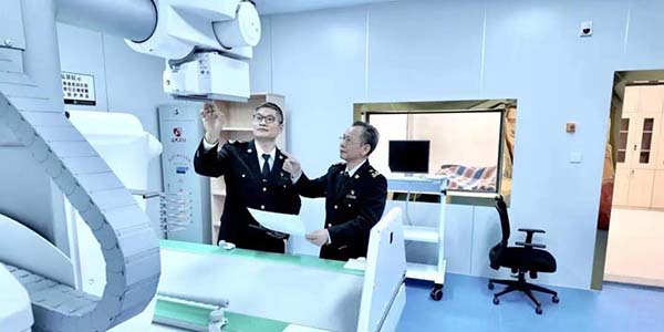 花都海關(guān)獲評“全國文明單位”