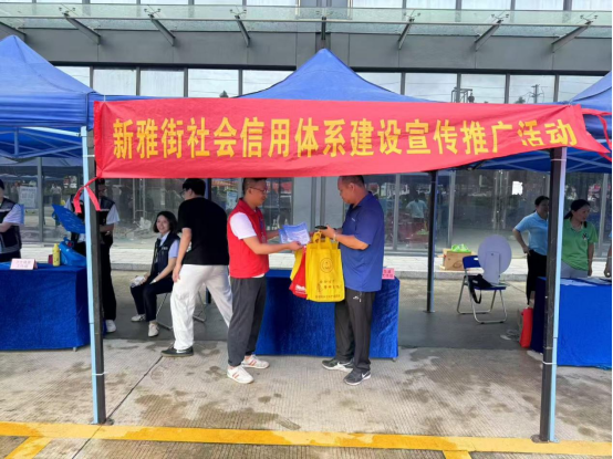 自動(dòng)轉(zhuǎn)存圖片