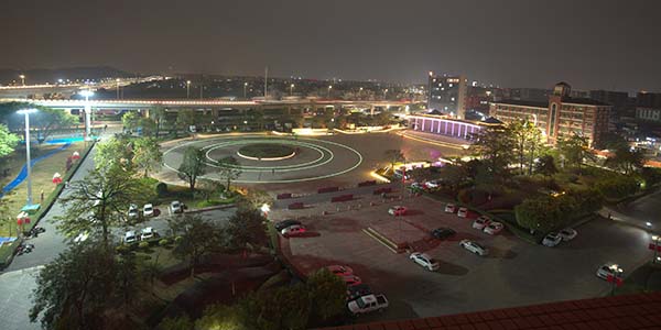 “花山大客廳”全新亮相